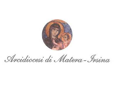 L’Amministratore diocesano, Don Angelo Gioia, e il Collegio dei Consultori alla Diocesi