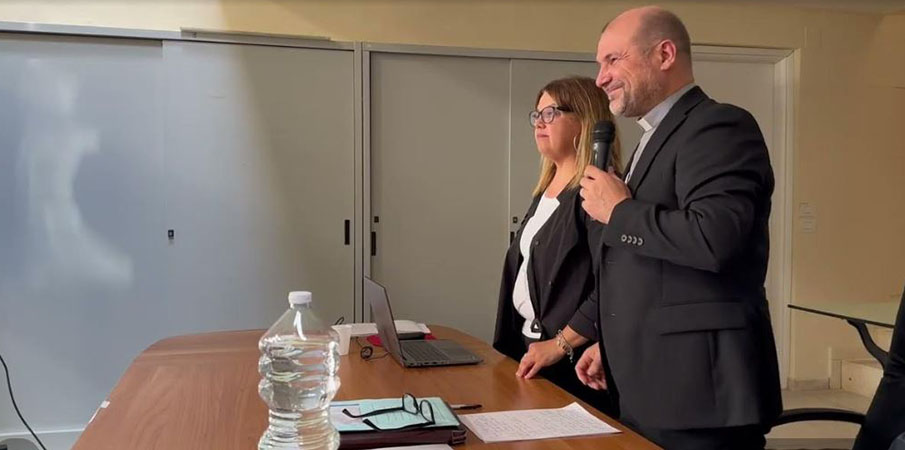 “Abitare il cambiamento: reti di prossimità e profezia sociale”